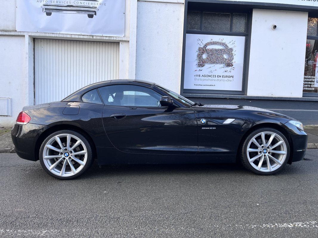 Bmw Z4 Roadster — 11