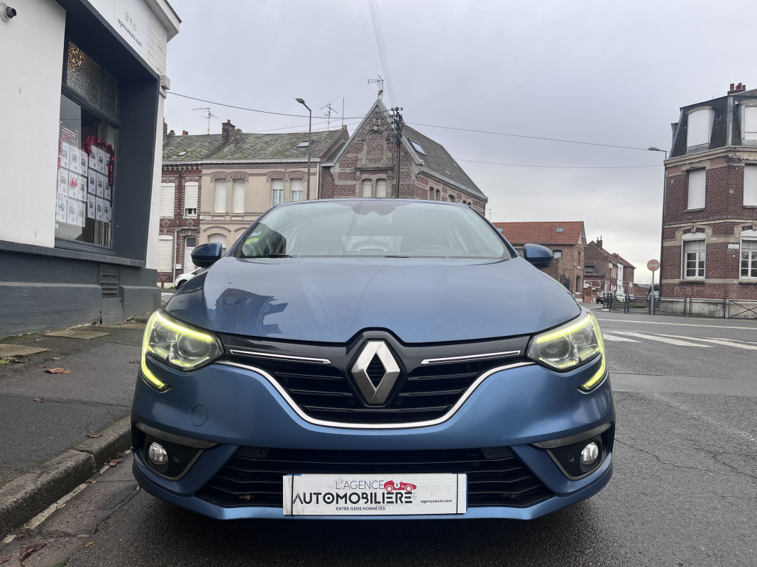 Renault Megane — 2