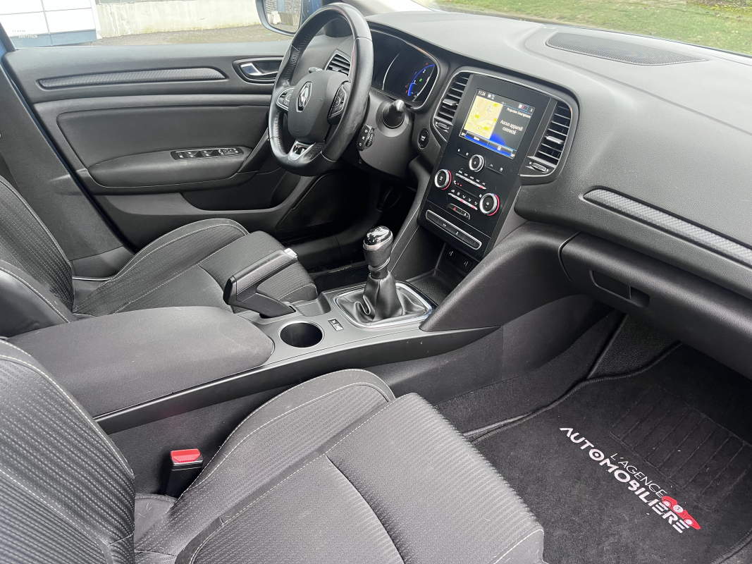 Renault Megane — 21
