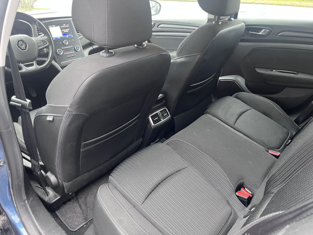Renault Megane — 28