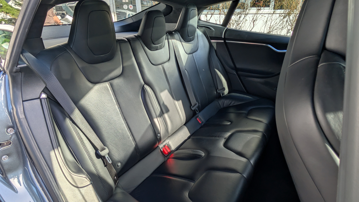 Tesla Model S — 14