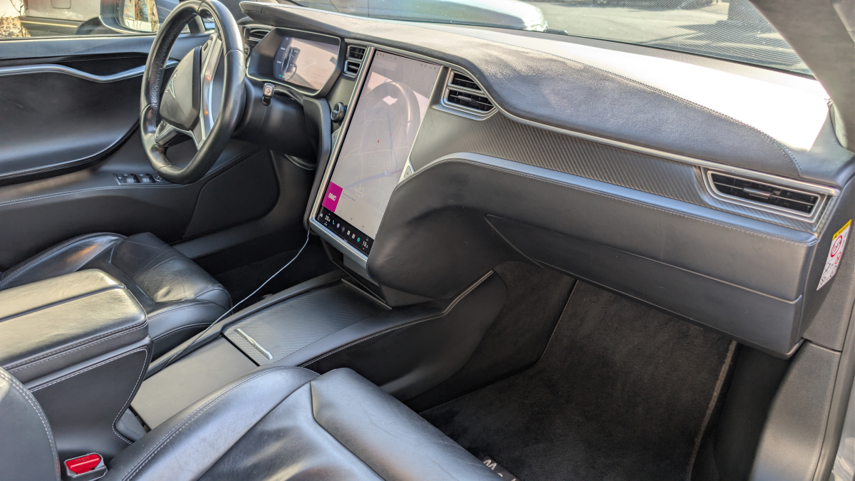Tesla Model S — 11