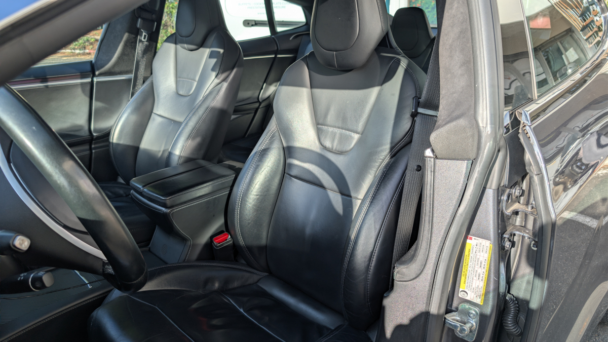 Tesla Model S — 10