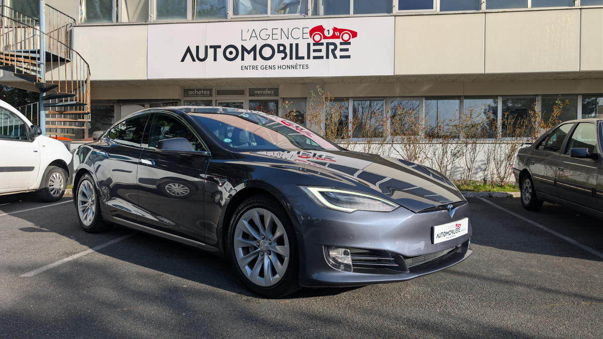 Tesla Model S