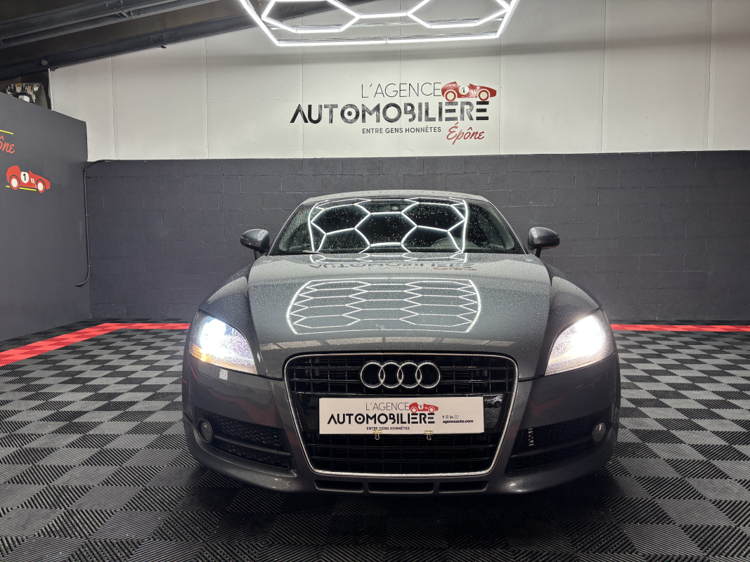 Audi TT — 2