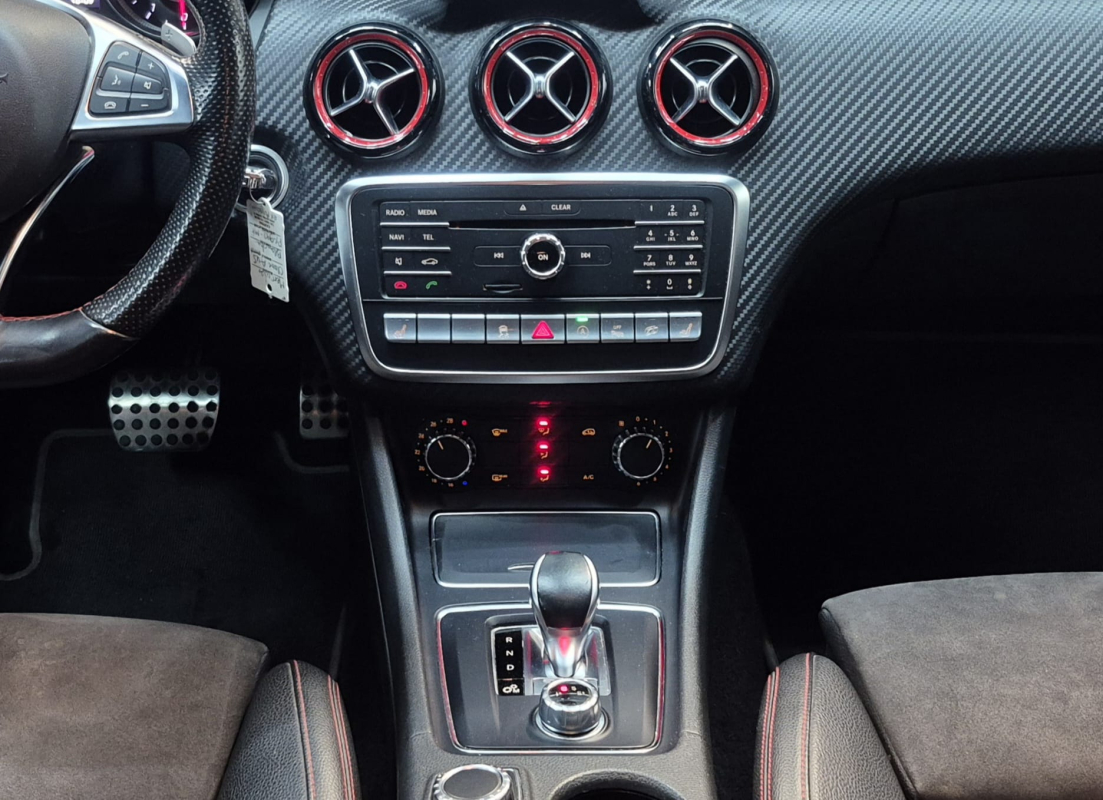 Mercedes Classe A — 16