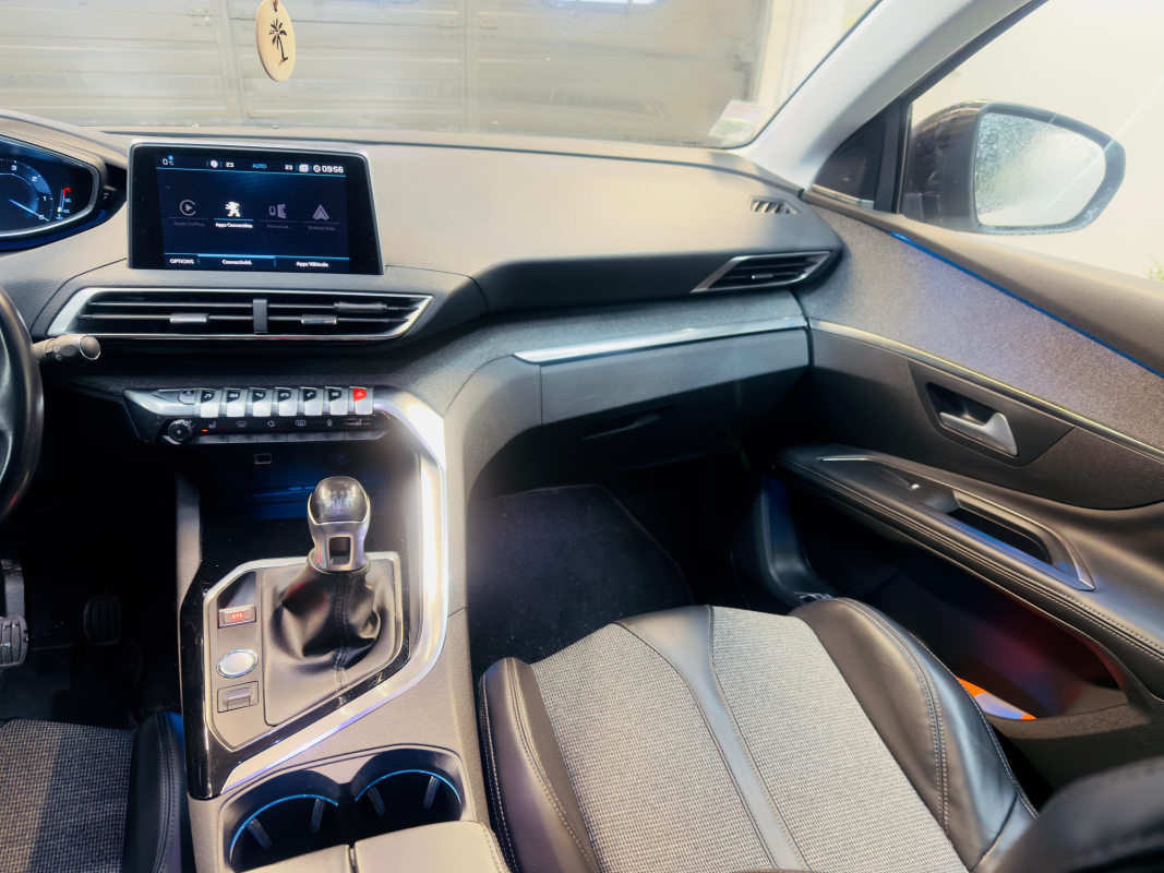 Peugeot 5008 — 18