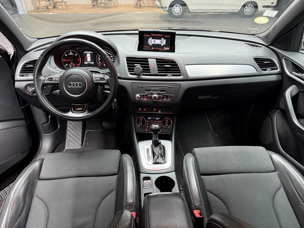 Audi Q3 — 13