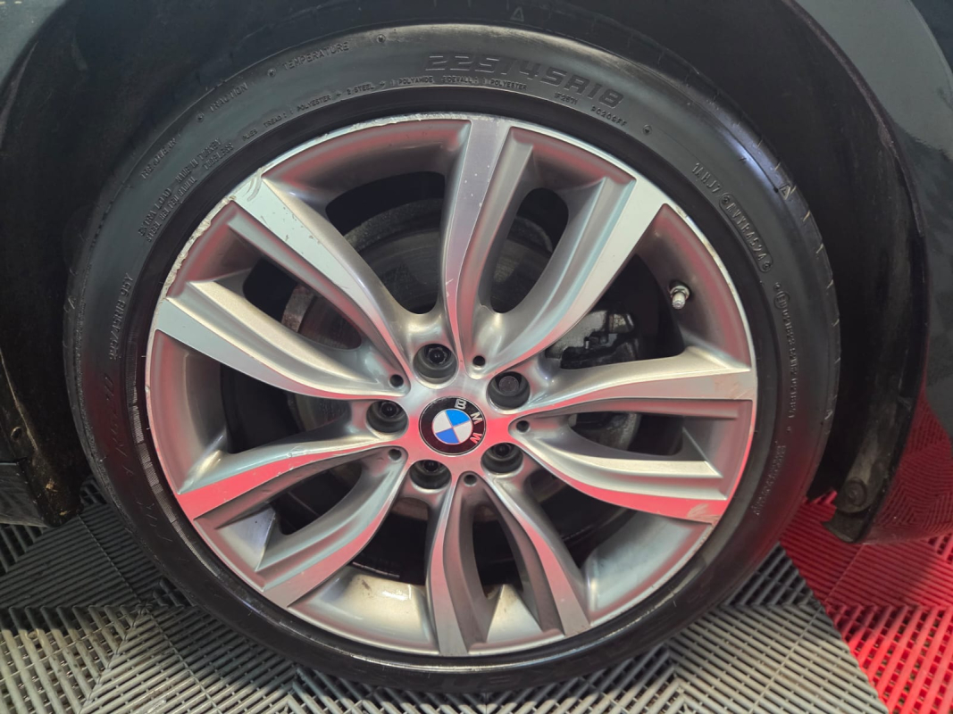 Bmw Série 2 ActiveTourer — 27