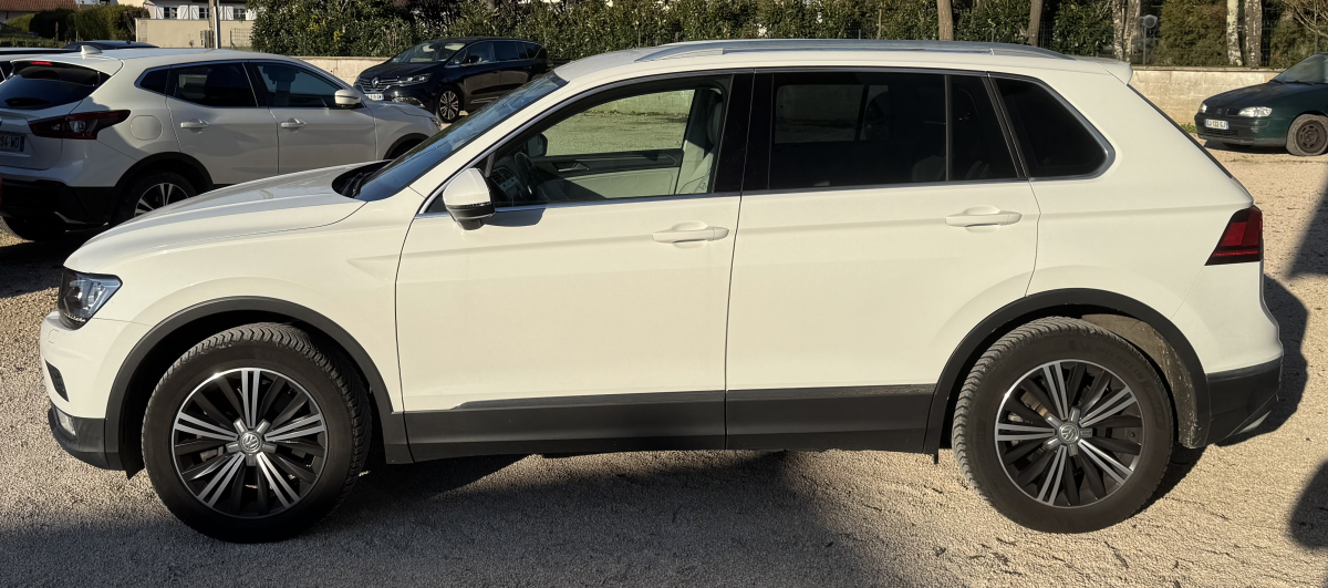 Volkswagen Tiguan — 4