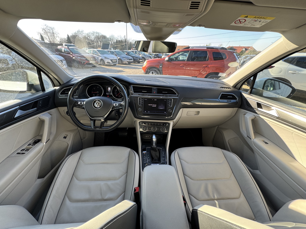 Volkswagen Tiguan — 10