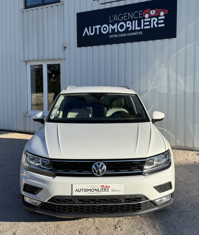 Volkswagen Tiguan — 2
