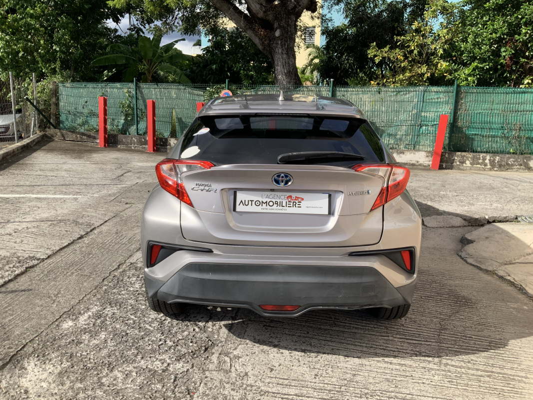 Toyota C-HR — 11