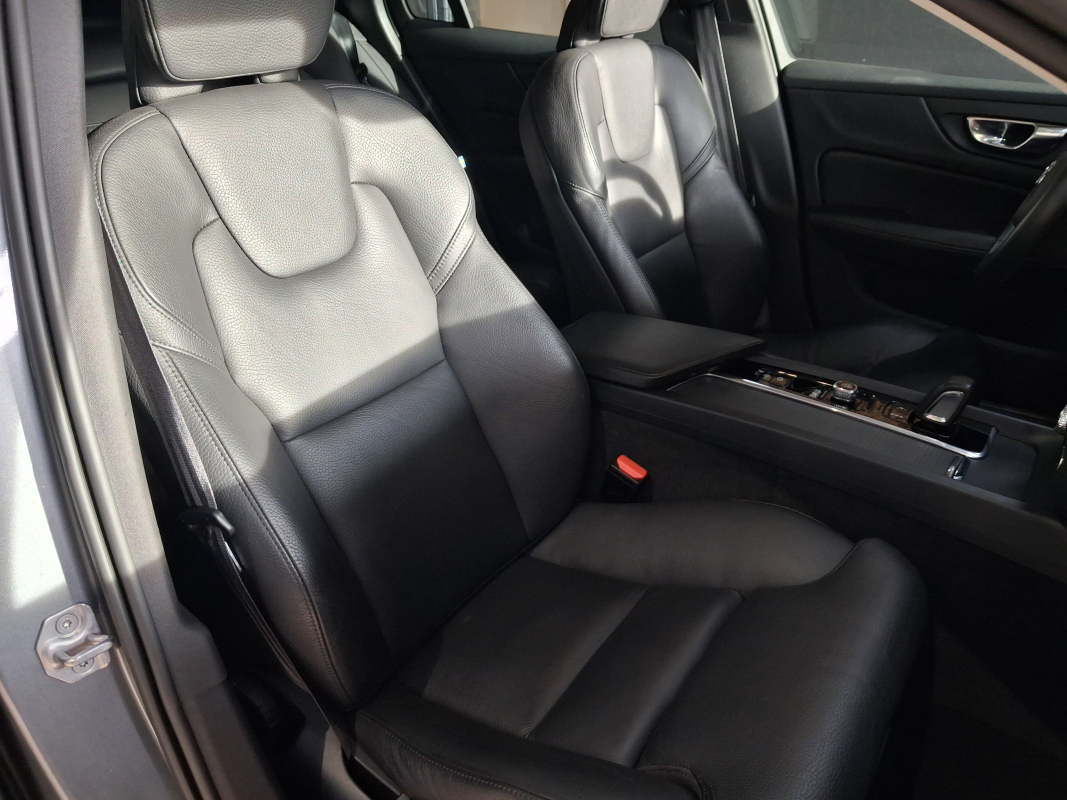 Volvo V60 — 14