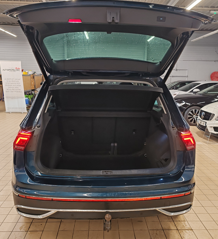 Volkswagen Tiguan — 7