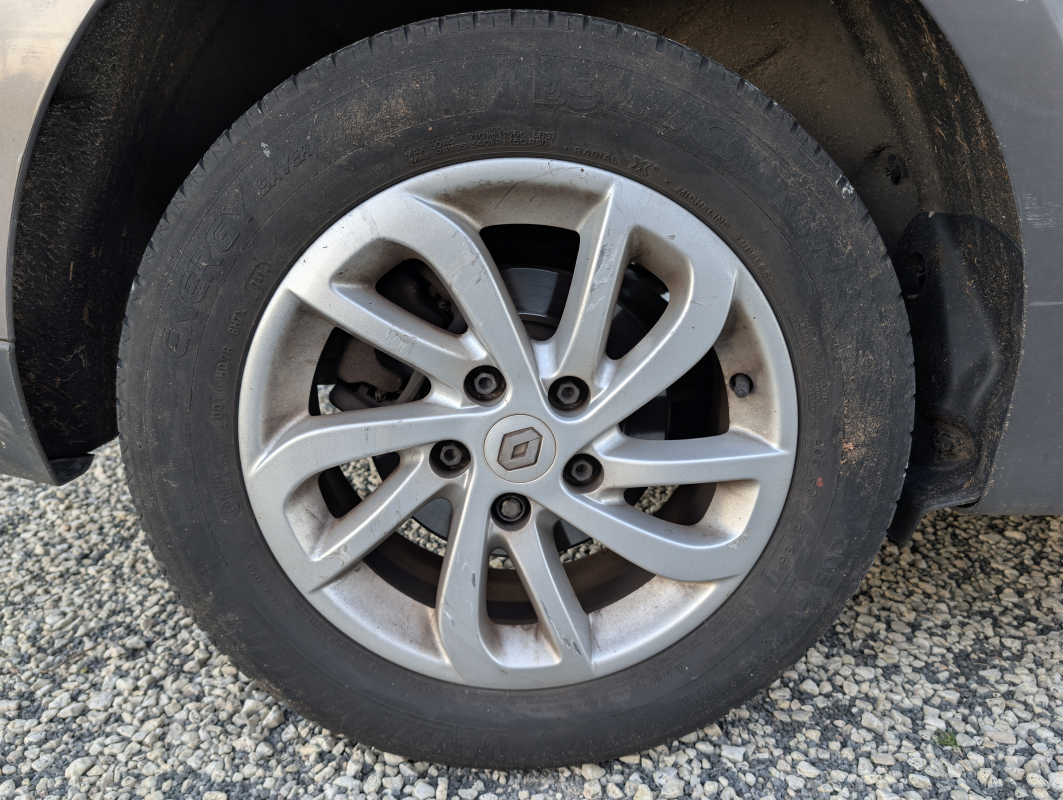 Renault Scenic — 19