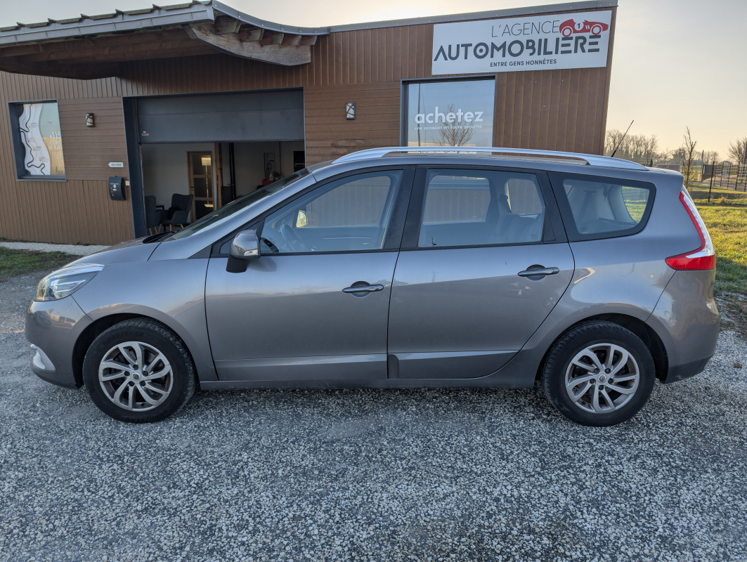 Renault Scenic — 2
