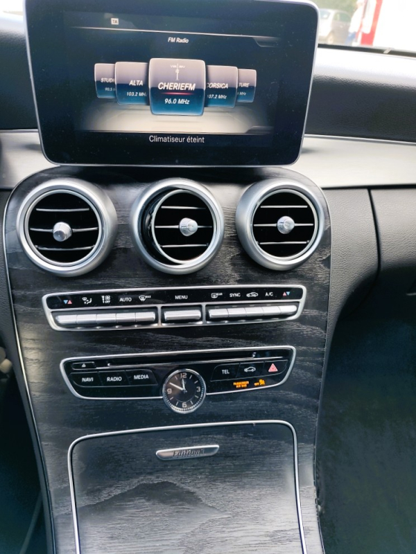 Mercedes Classe C — 16