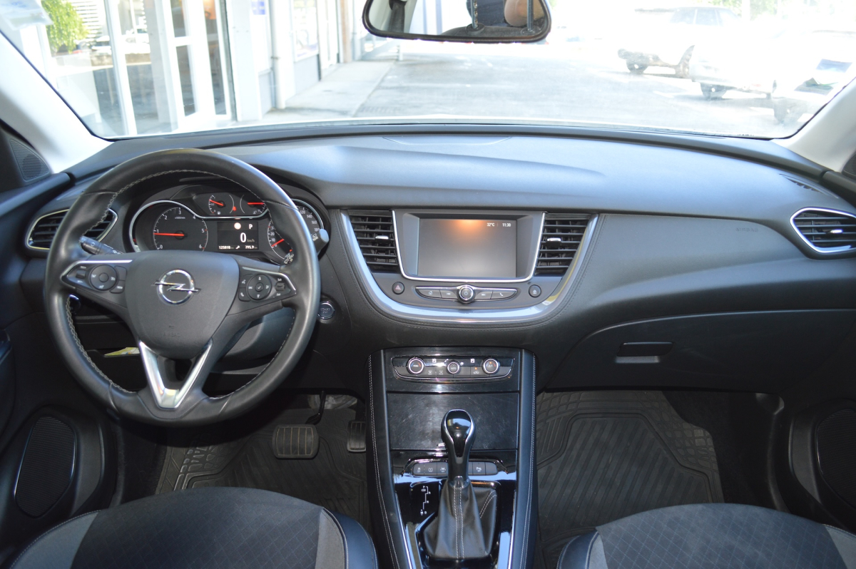 Opel Grandland X — 9
