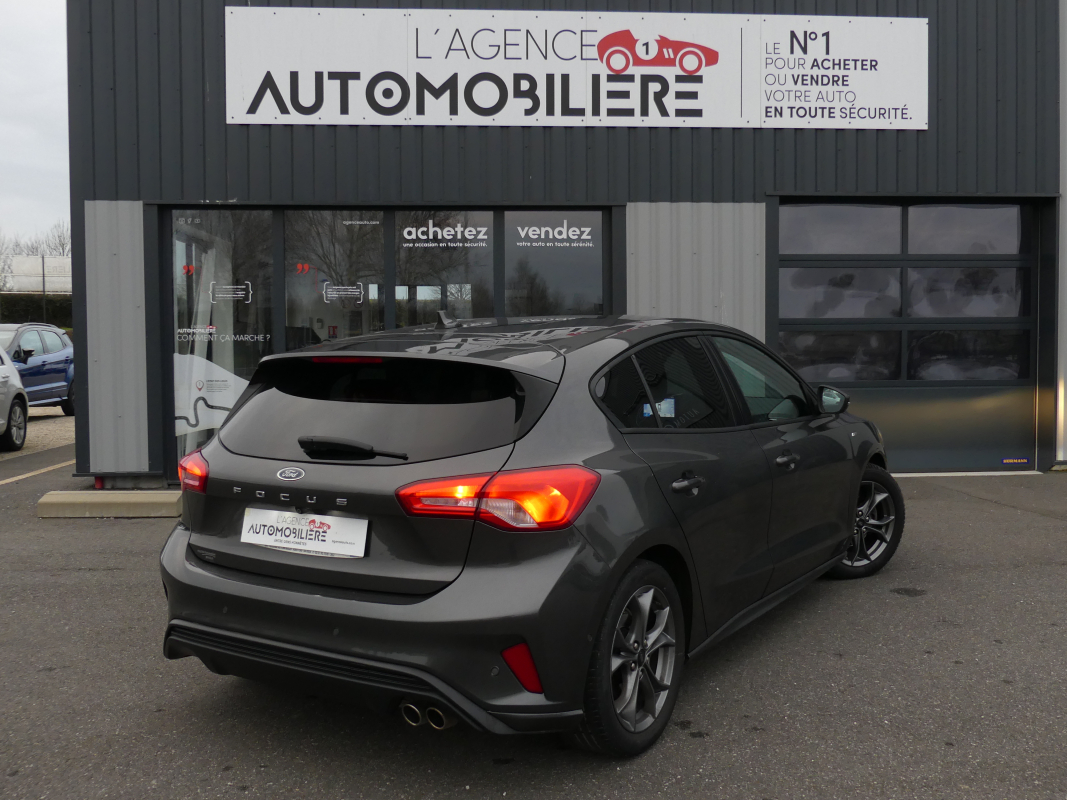 Ford Focus — 5