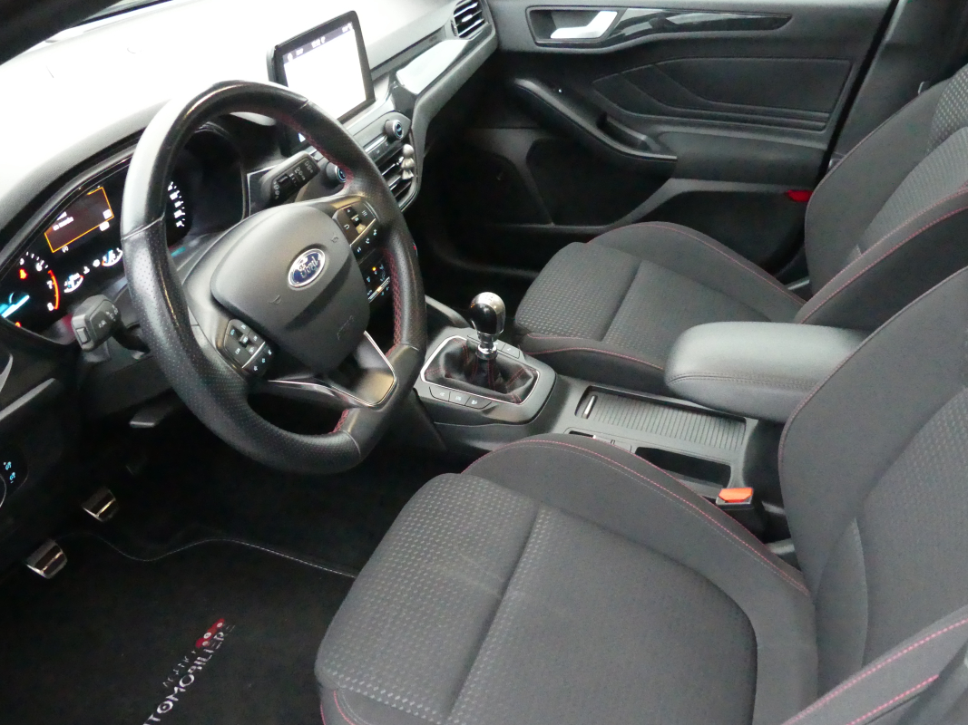 Ford Focus — 9