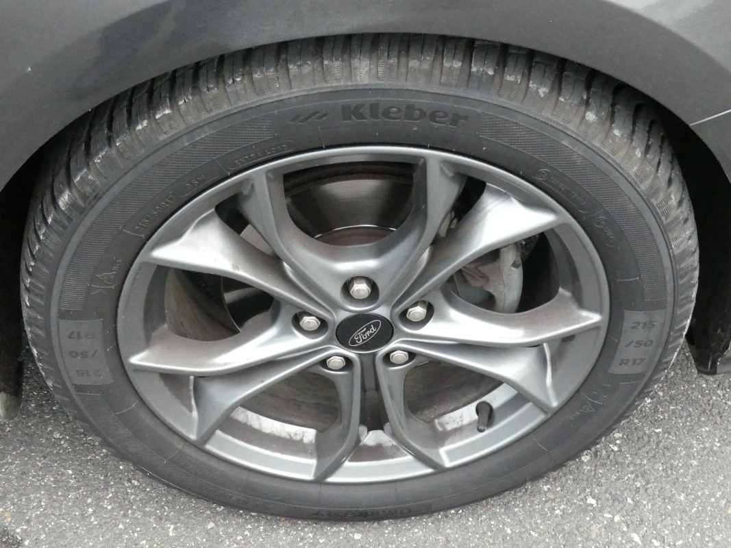 Ford Focus — 23