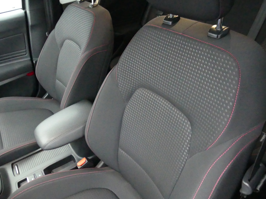 Ford Focus — 10