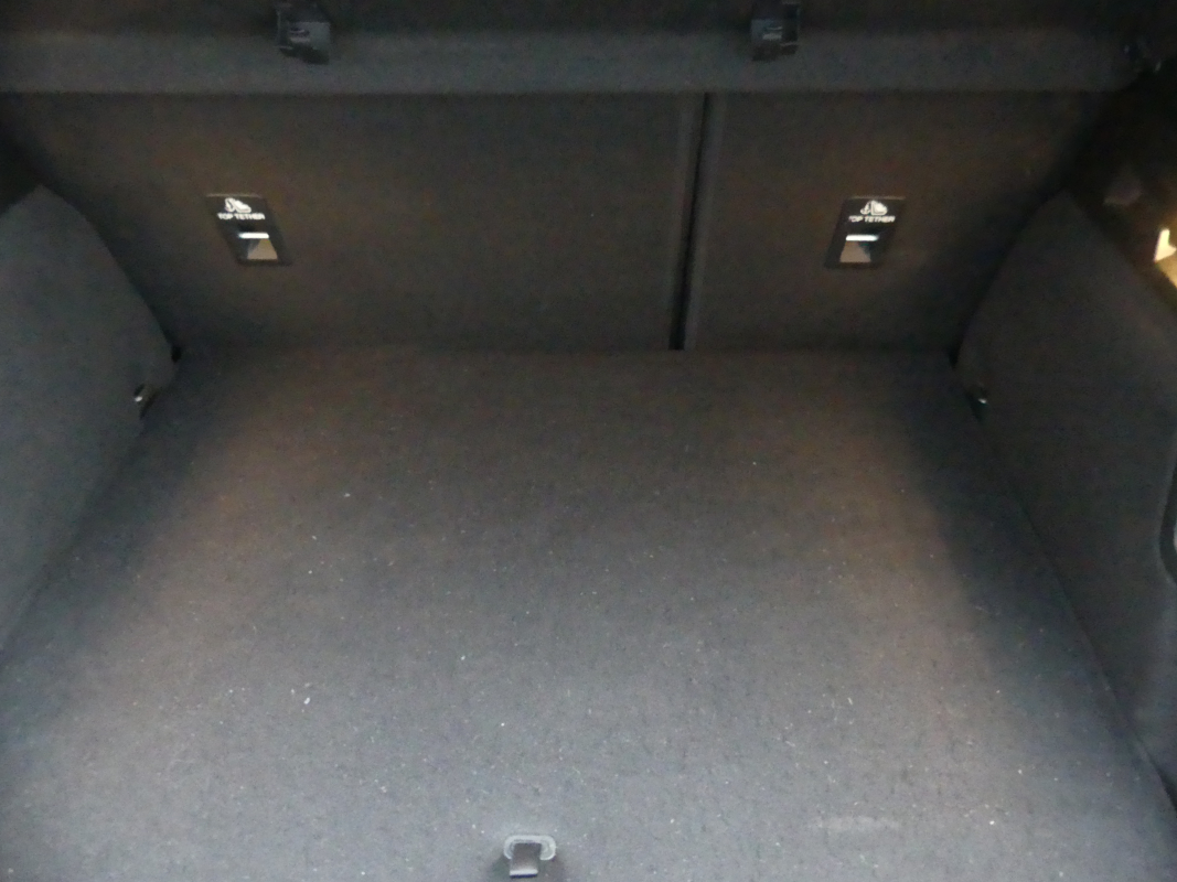 Ford Focus — 12