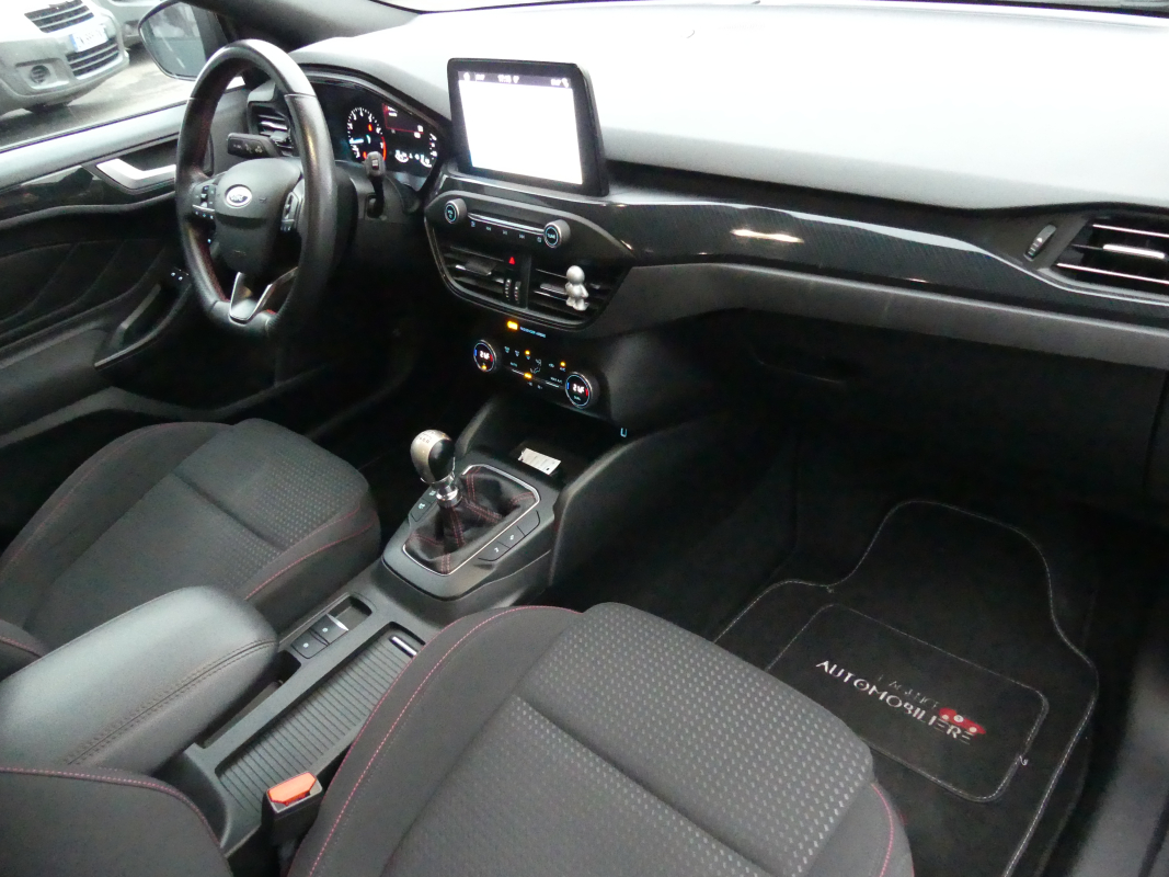 Ford Focus — 13