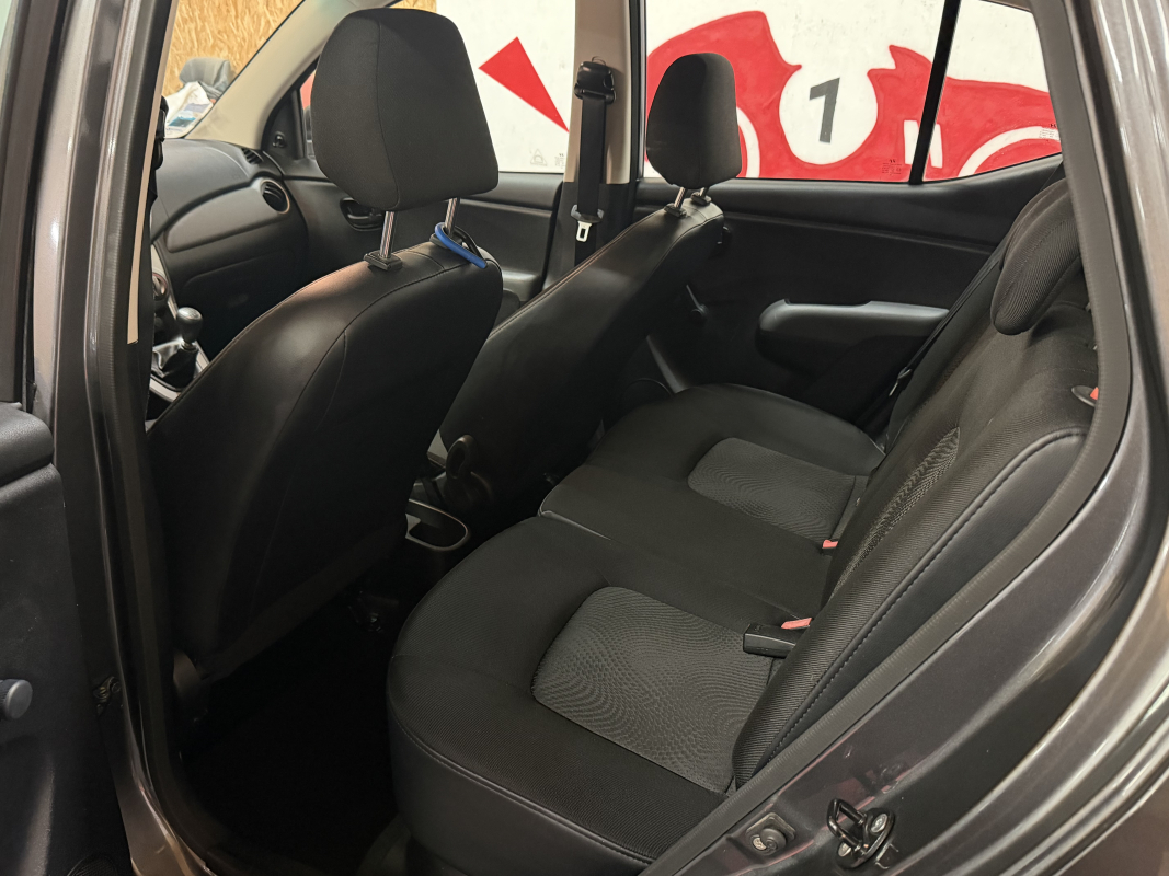 Hyundai I10 — 15