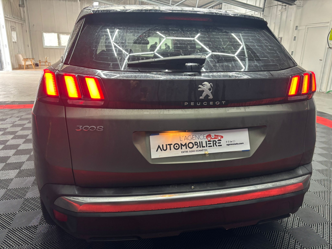 Peugeot 3008 — 6