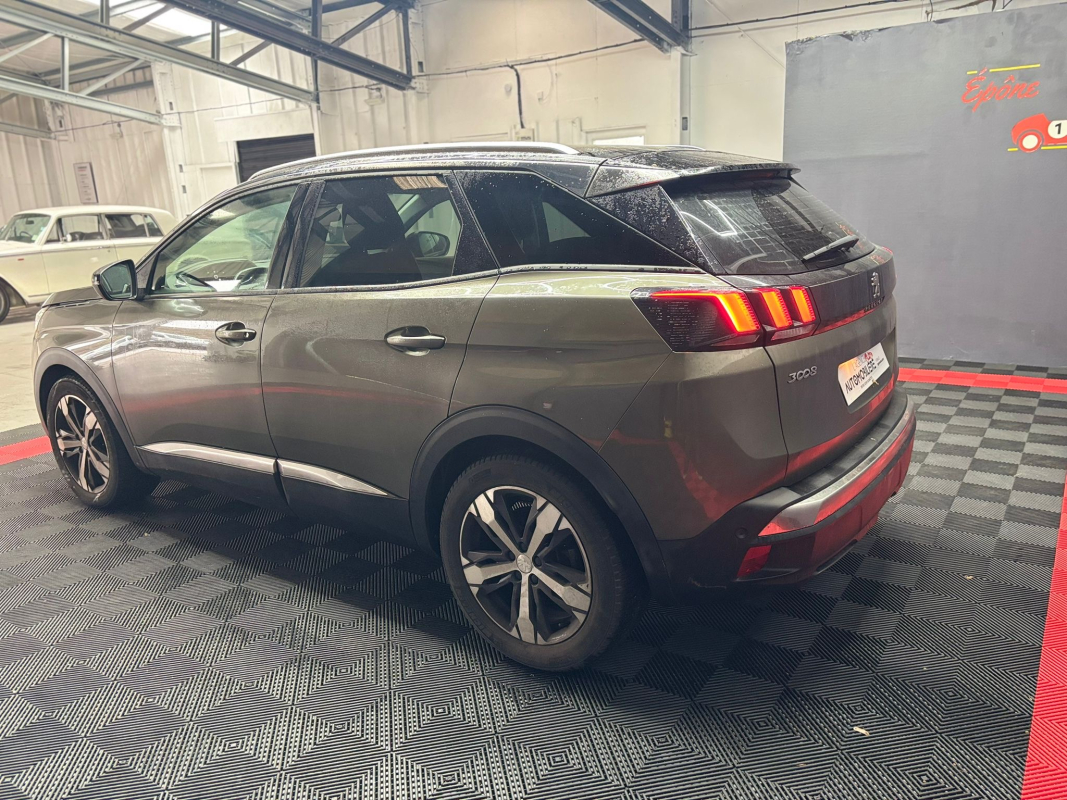 Peugeot 3008 — 7