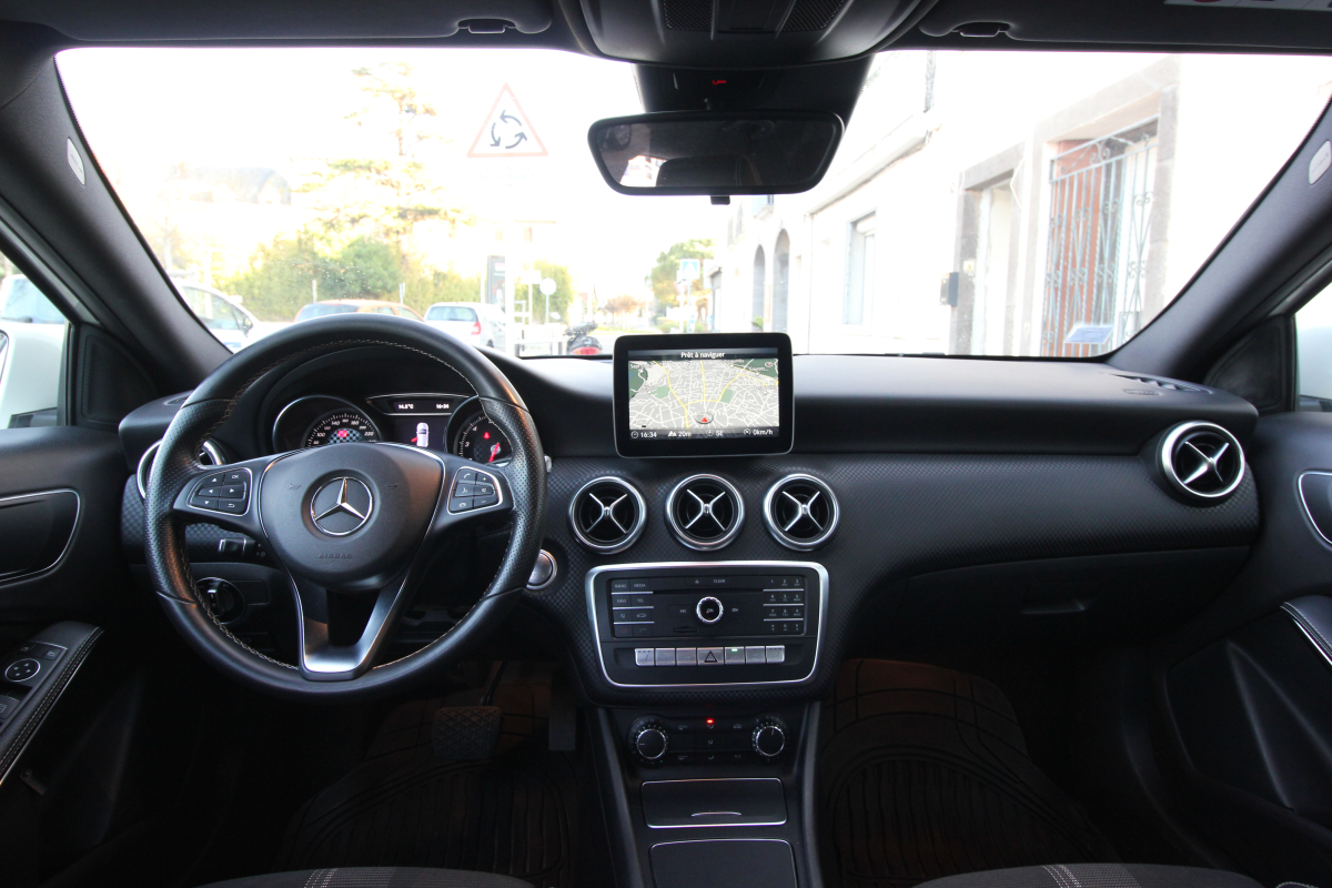 Mercedes Classe A — 16