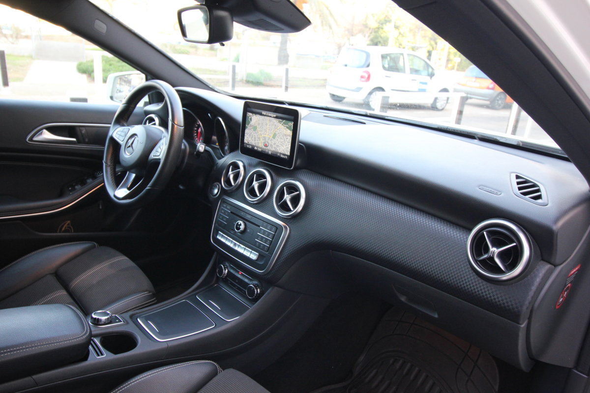 Mercedes Classe A — 15