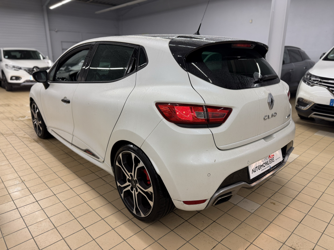 Renault Clio — 3
