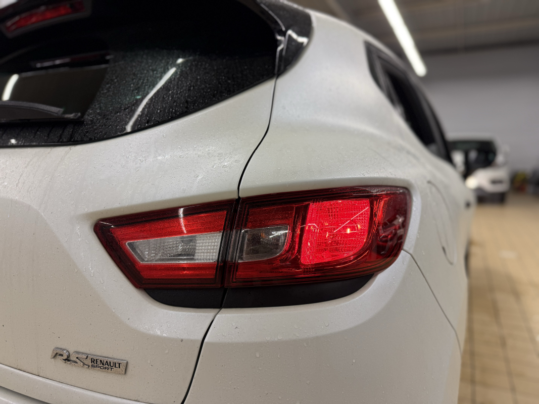 Renault Clio — 35