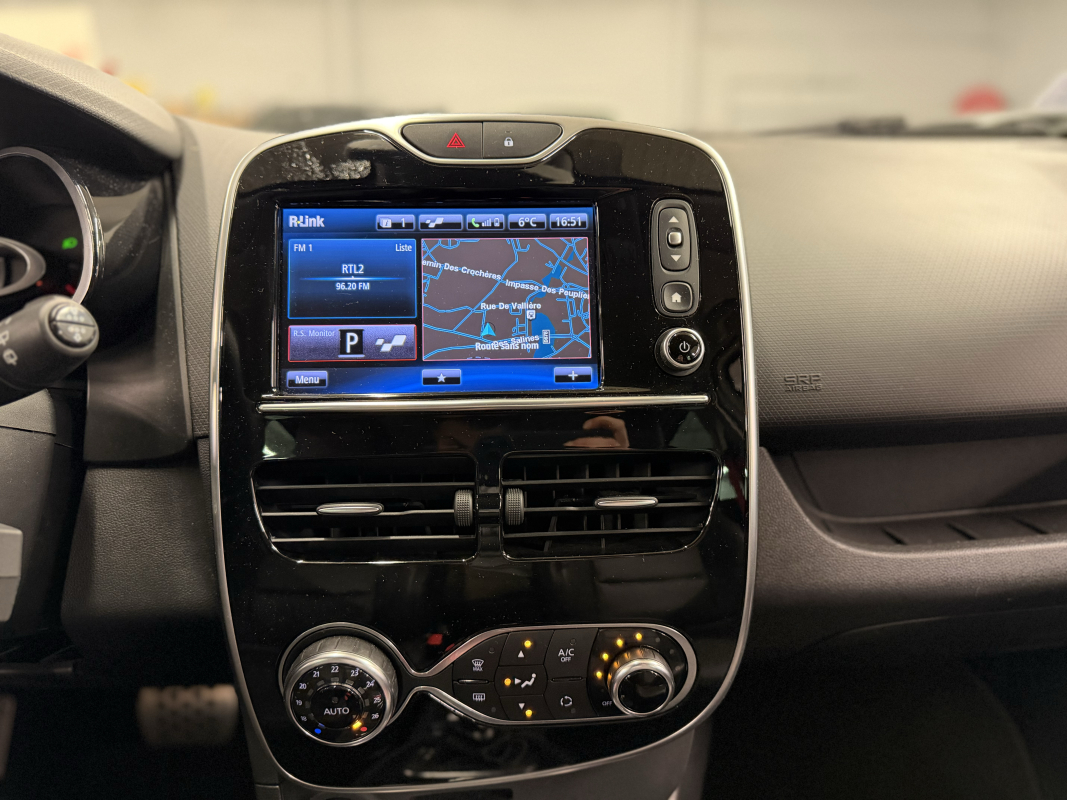 Renault Clio — 23