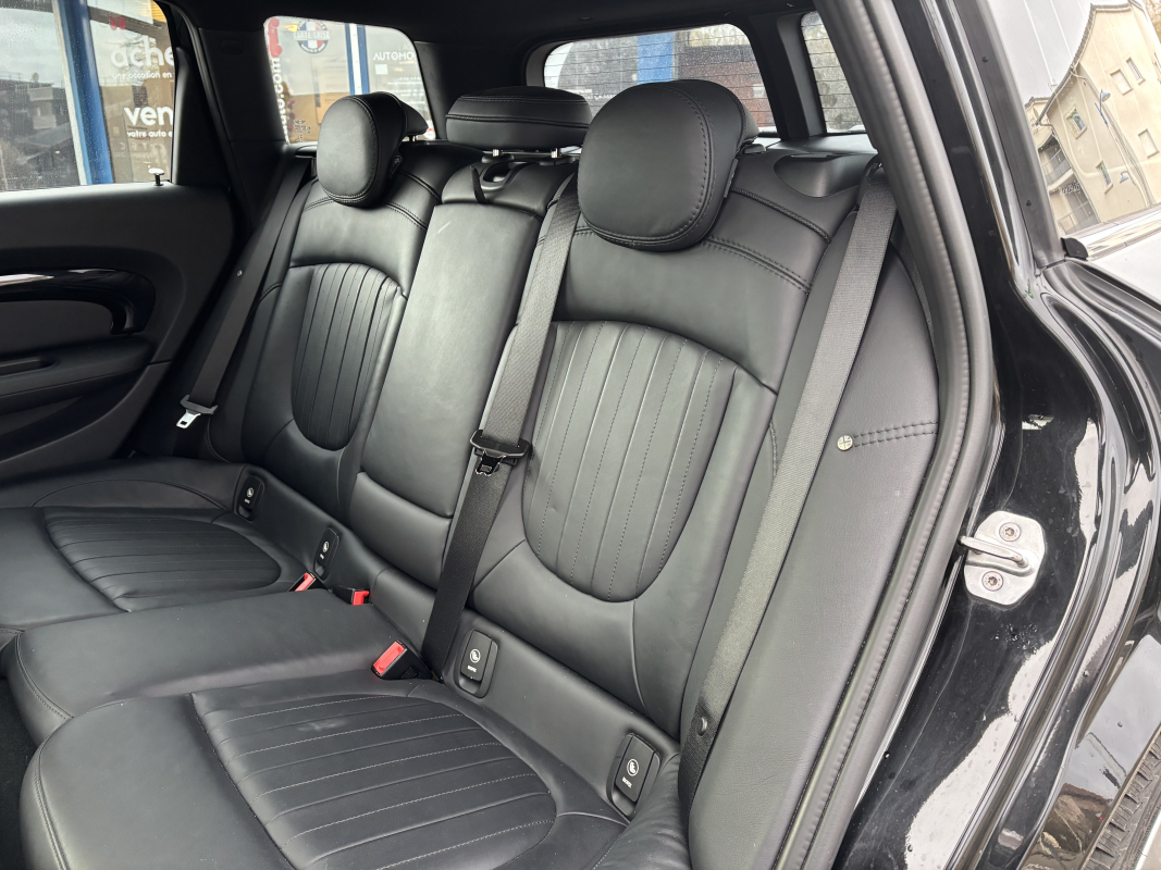 Mini Clubman — 18