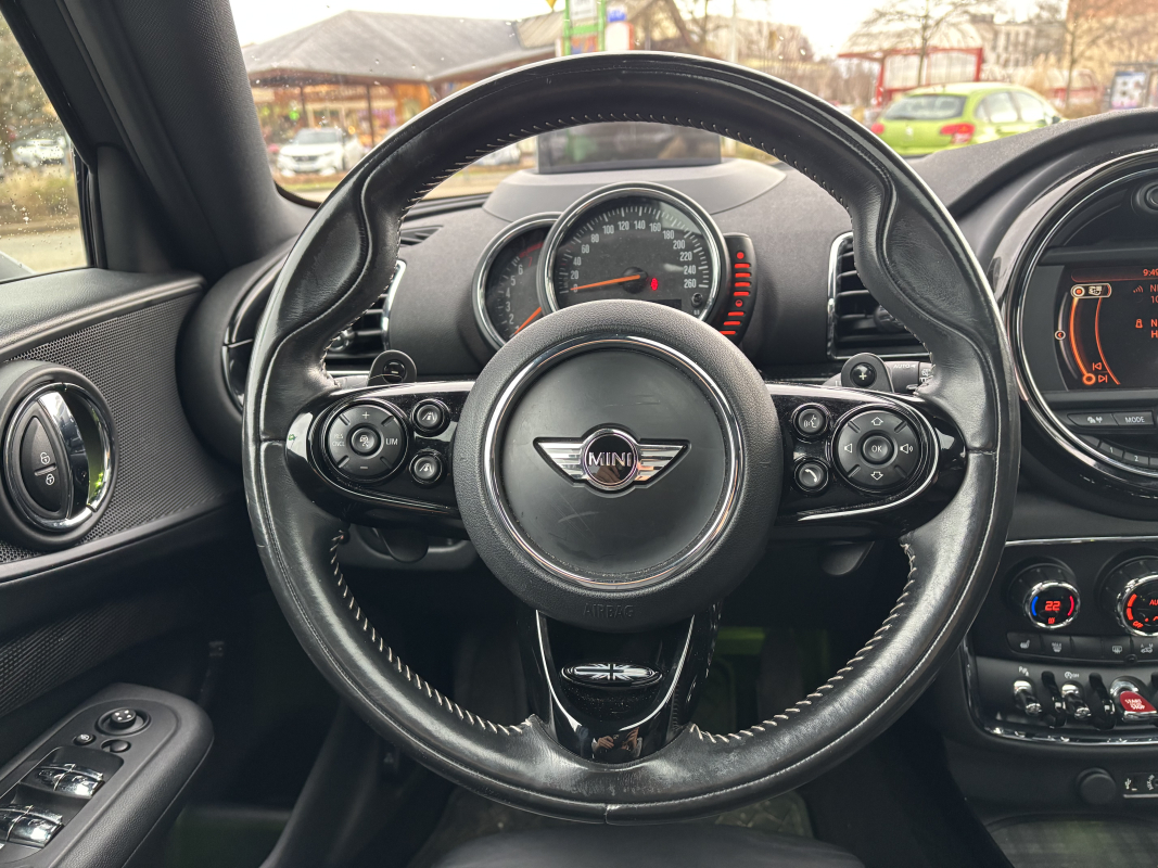 Mini Clubman — 22