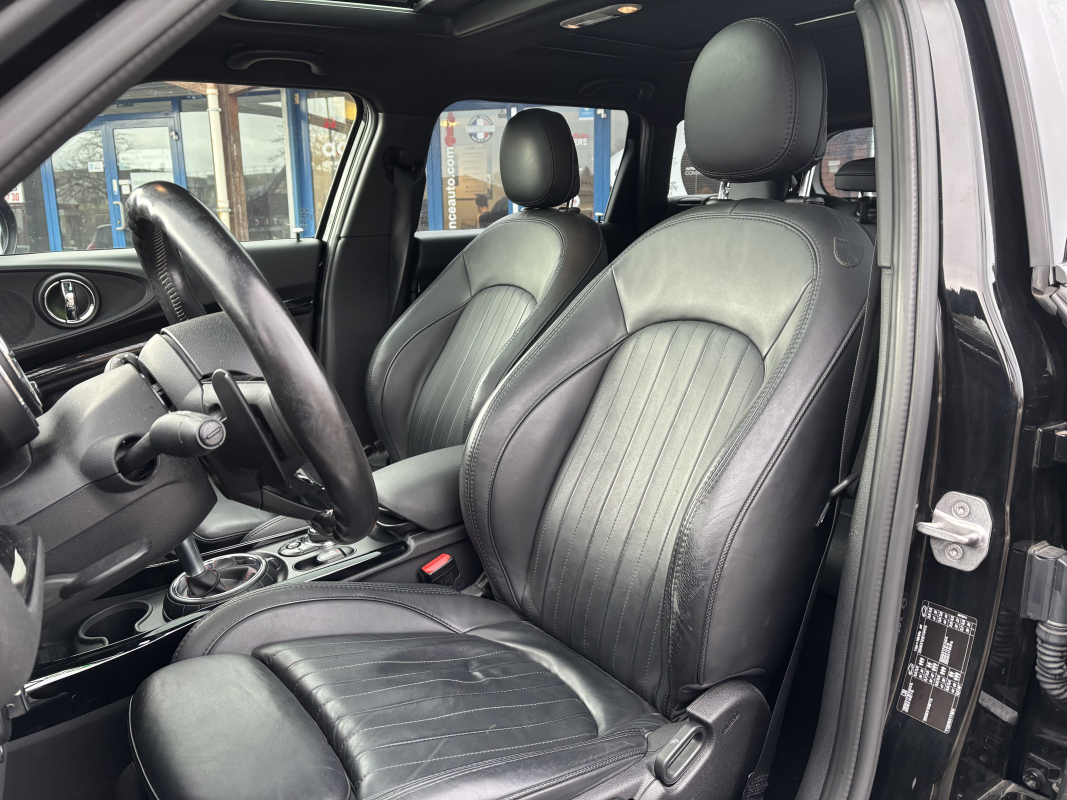 Mini Clubman — 16