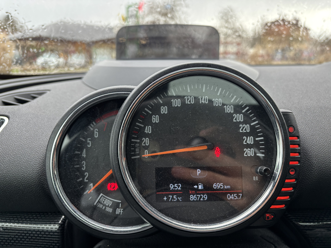 Mini Clubman — 27