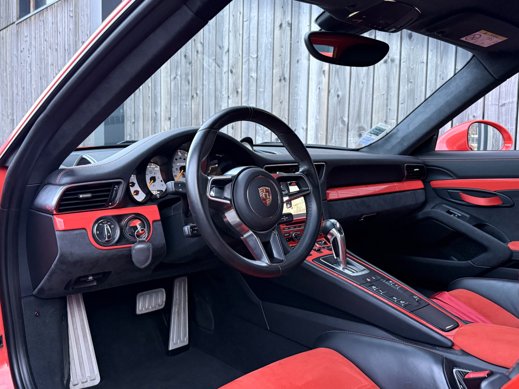 Porsche 911 — 6