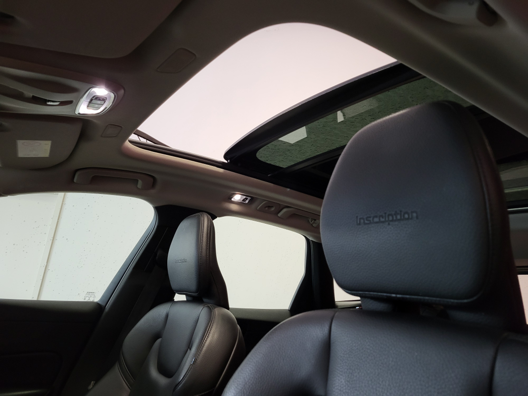 Volvo XC60 — 10