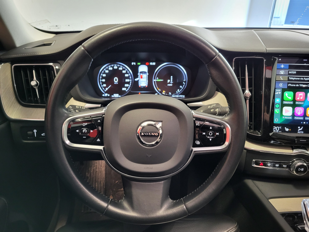 Volvo XC60 — 15