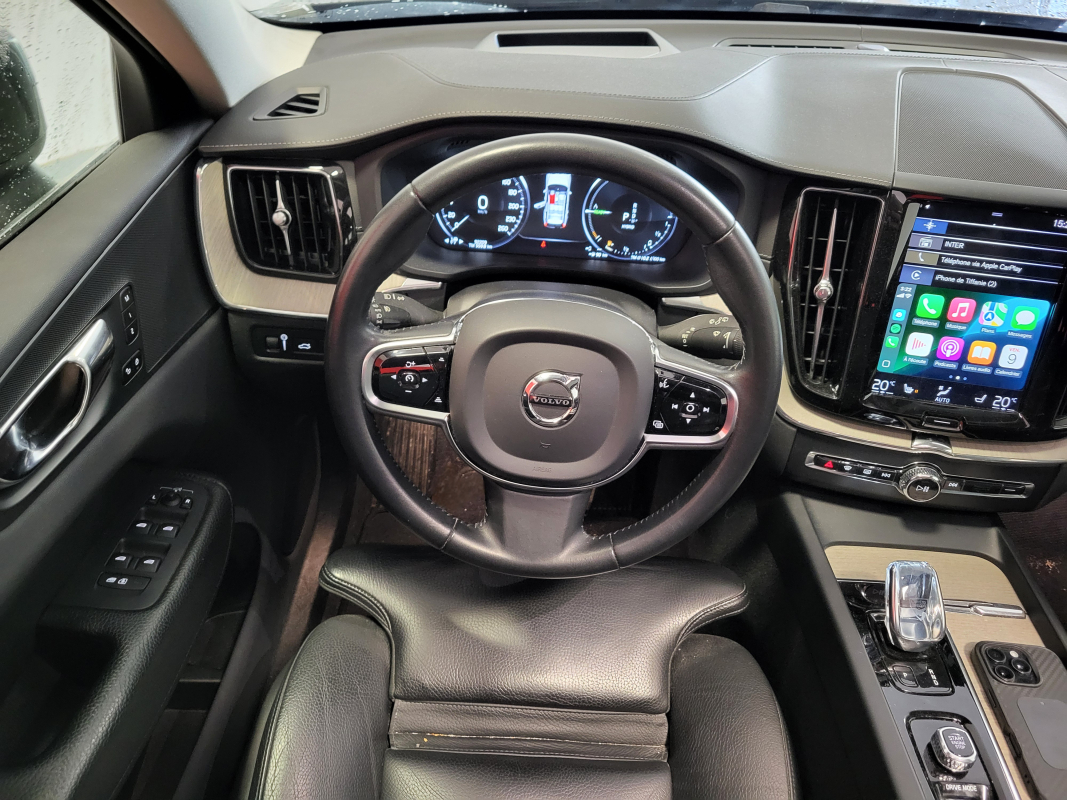 Volvo XC60 — 14