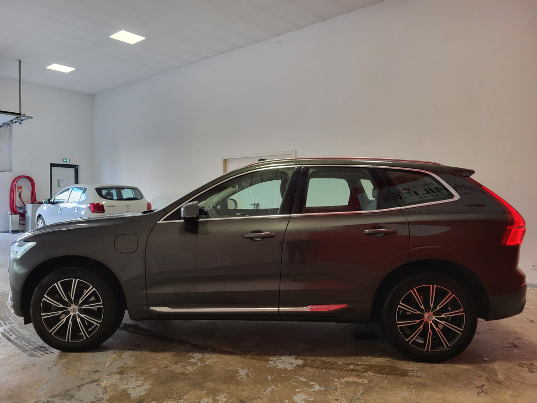 Volvo XC60 — 4
