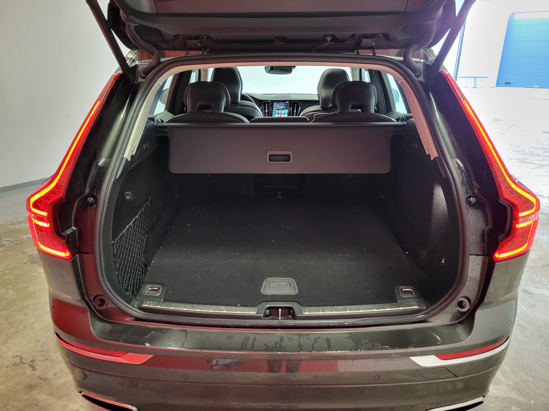 Volvo XC60 — 27
