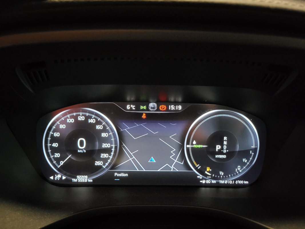 Volvo XC60 — 17