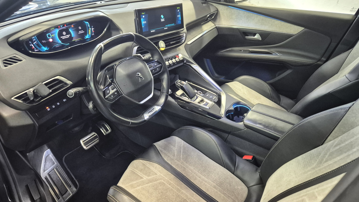 Peugeot 3008 — 8