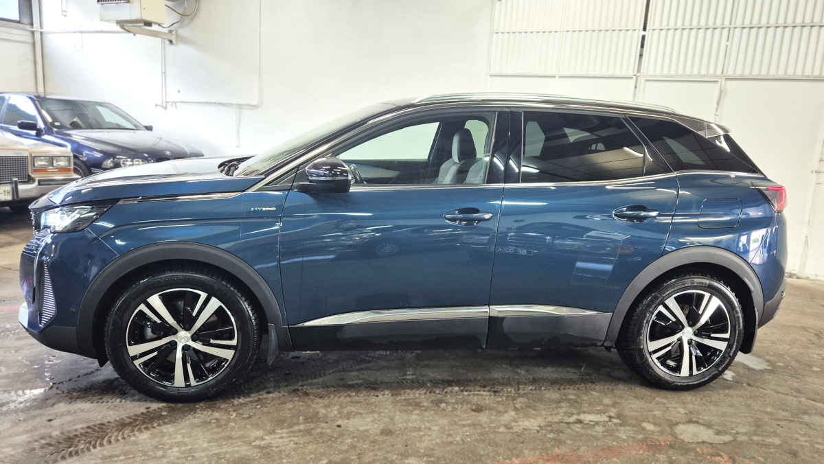 Peugeot 3008 — 7